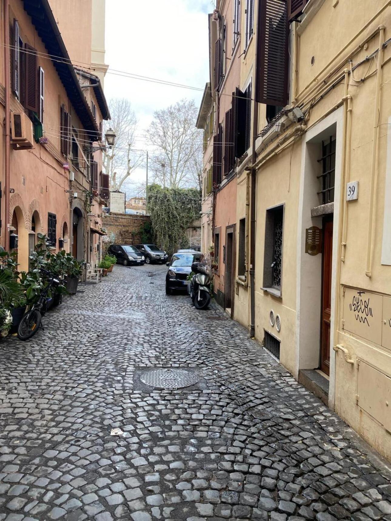 Casa Vicolo Moroni - Trastevere روما المظهر الخارجي الصورة