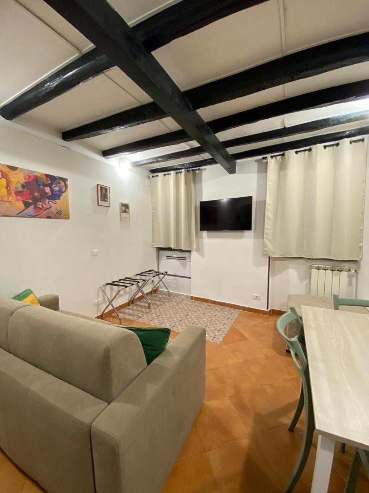 Casa Vicolo Moroni - Trastevere روما المظهر الخارجي الصورة